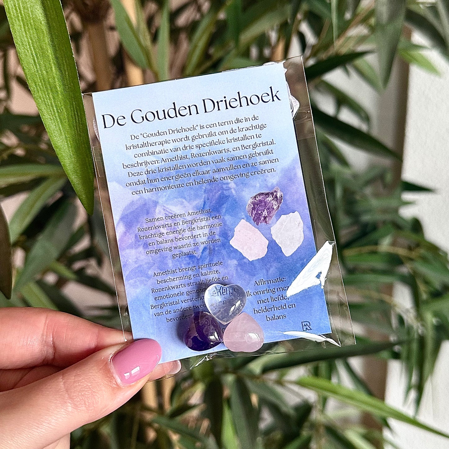 Gouden driehoek hartjes in cadeauzakje