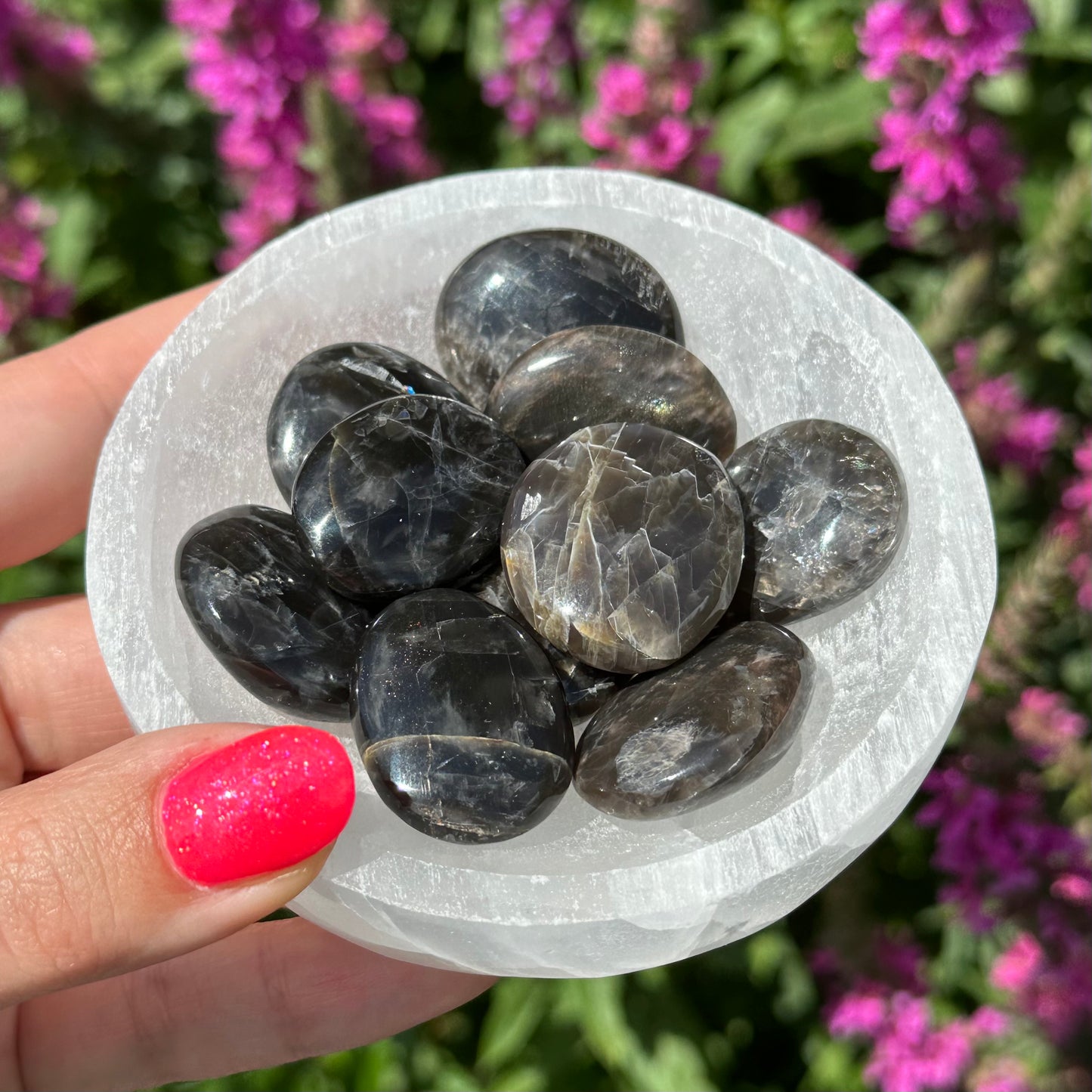 Zwarte maansteen amulet