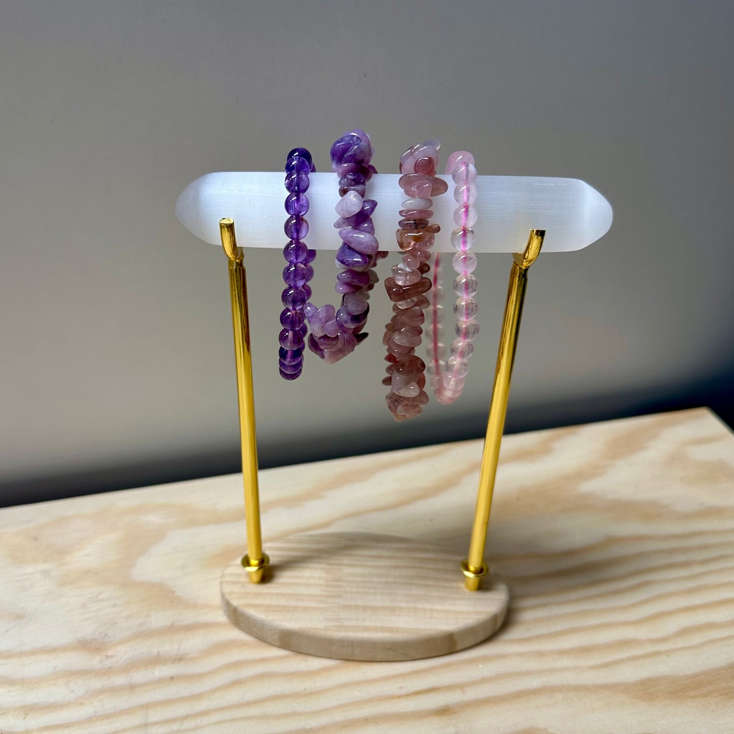 Seleniet houder voor armbanden