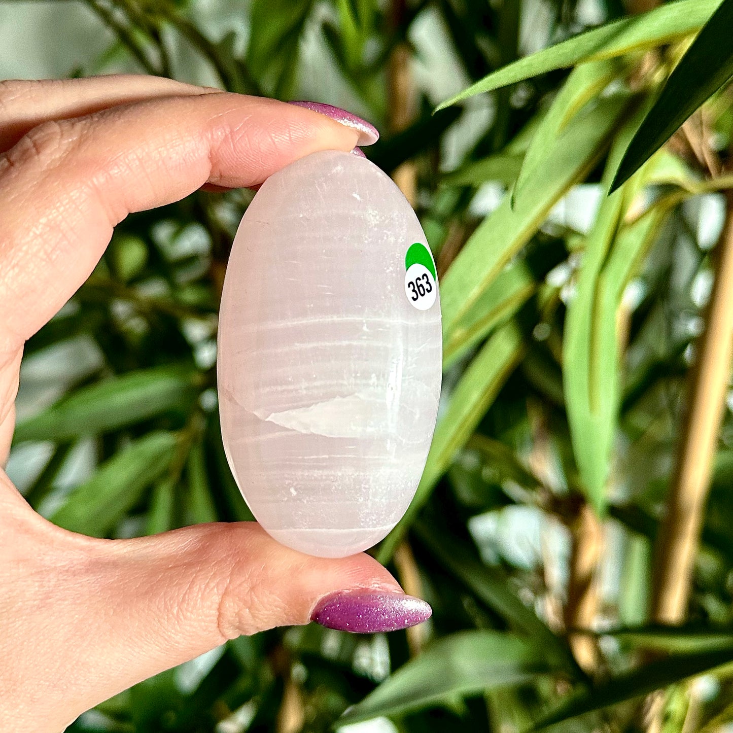 Mangano calciet handsteen #363