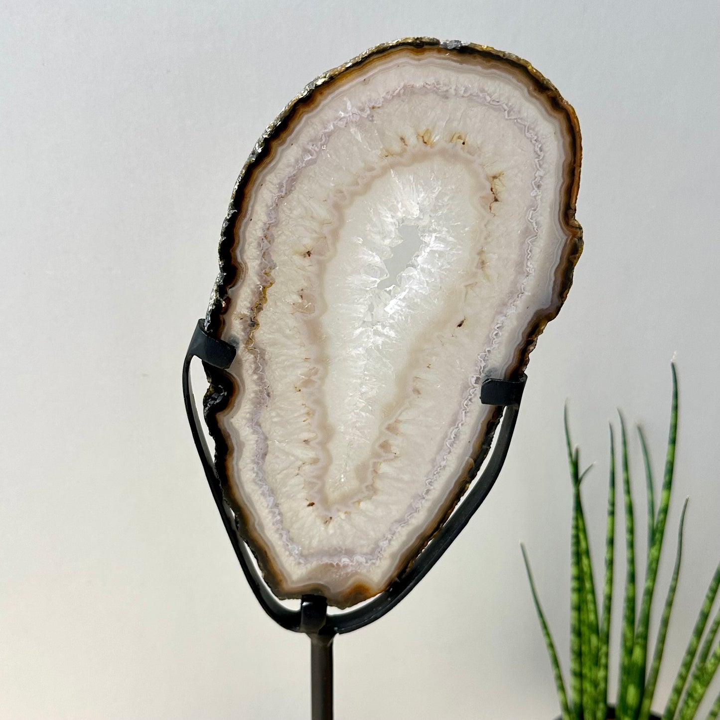 Agaat schijf op standaard licht