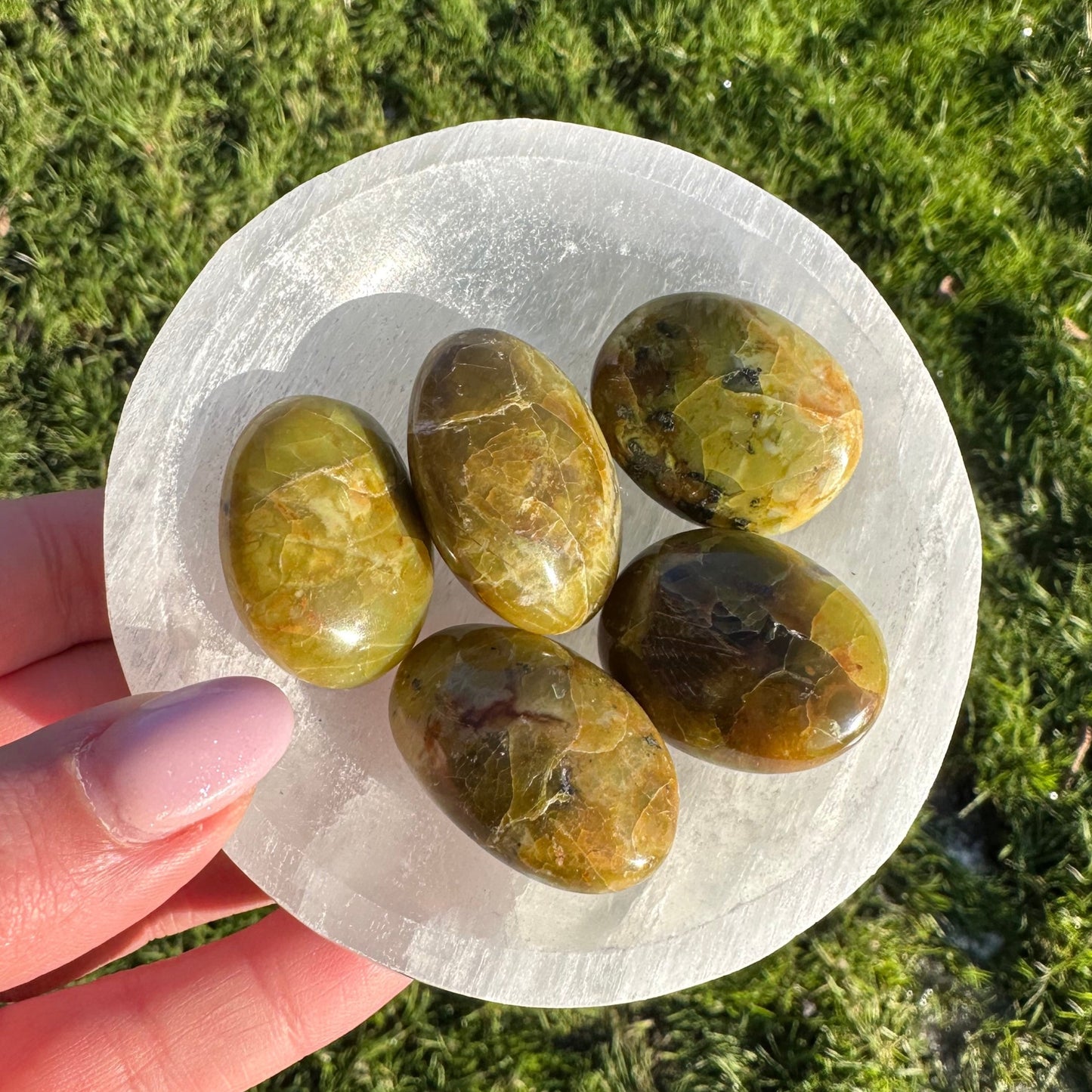Groene opaal mini handsteen