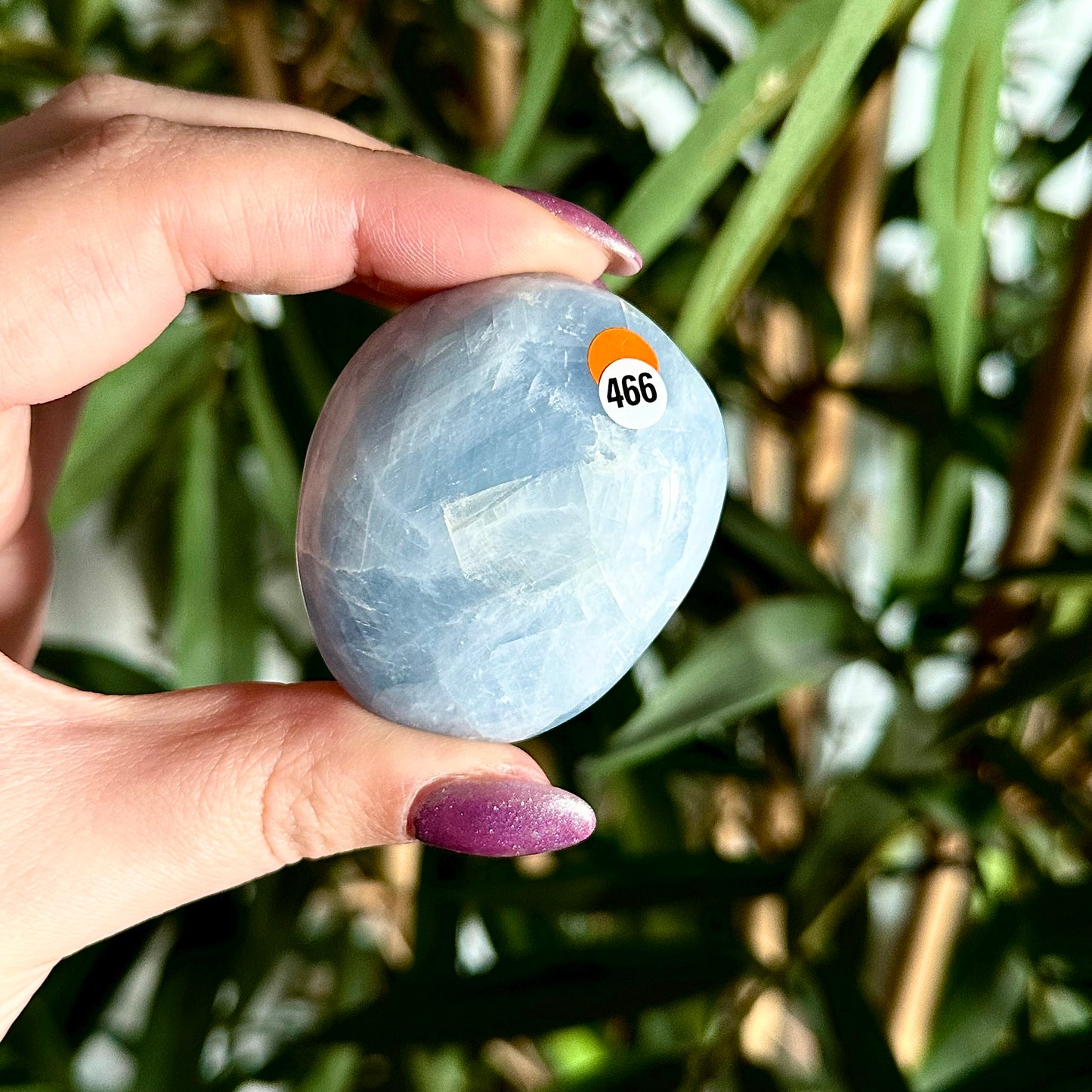 Blauwe calciet handsteen #466