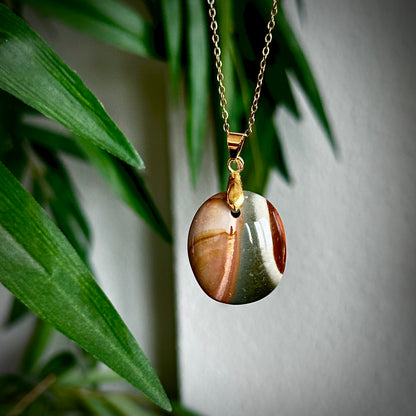 Polychroom jaspis kettinghangers - goud