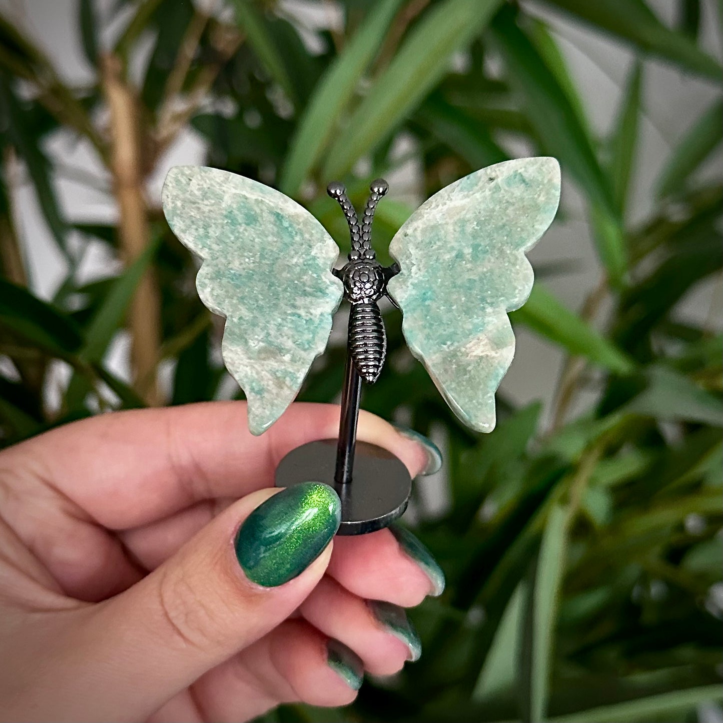 Kleine vlinder op standaard