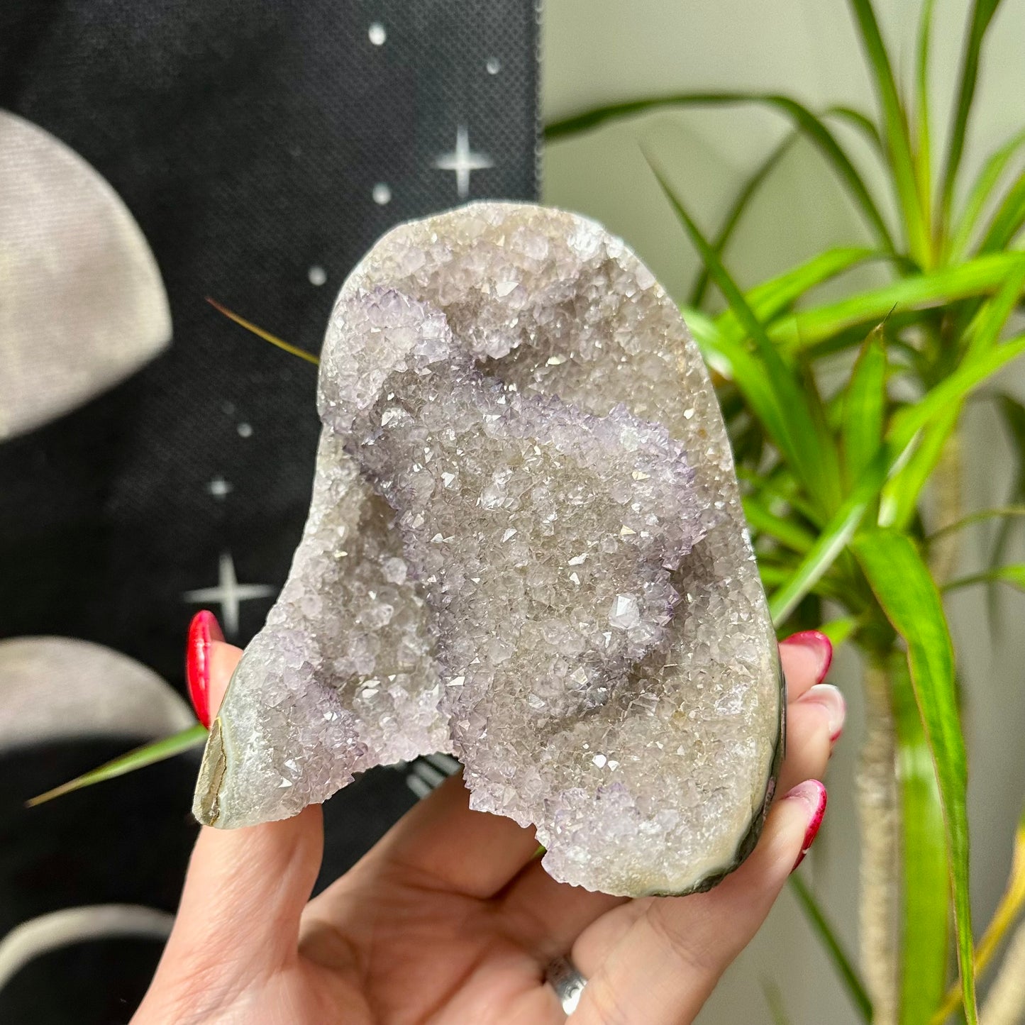 Diverse amethist clusters