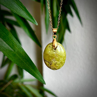 Groene opaal kettinghangers - goud