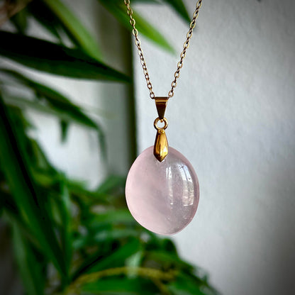 Rozenkwarts kettinghangers - goud