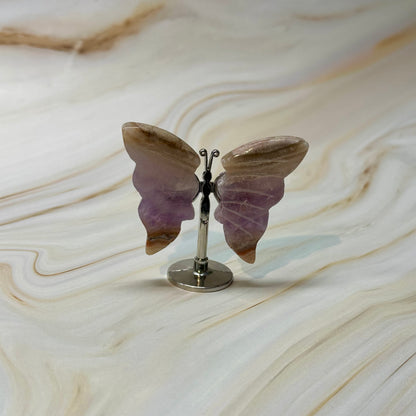 Kleine vlinder op standaard zilver