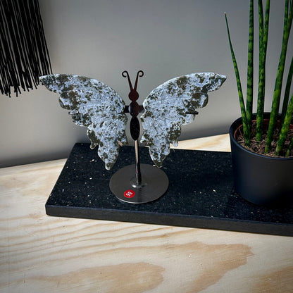 Mosagaat vlinders op standaard