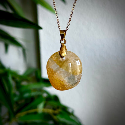 Golden healer kettinghangers - goud