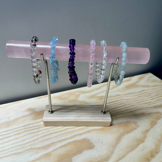 Rozenkwarts armbandhouder #672