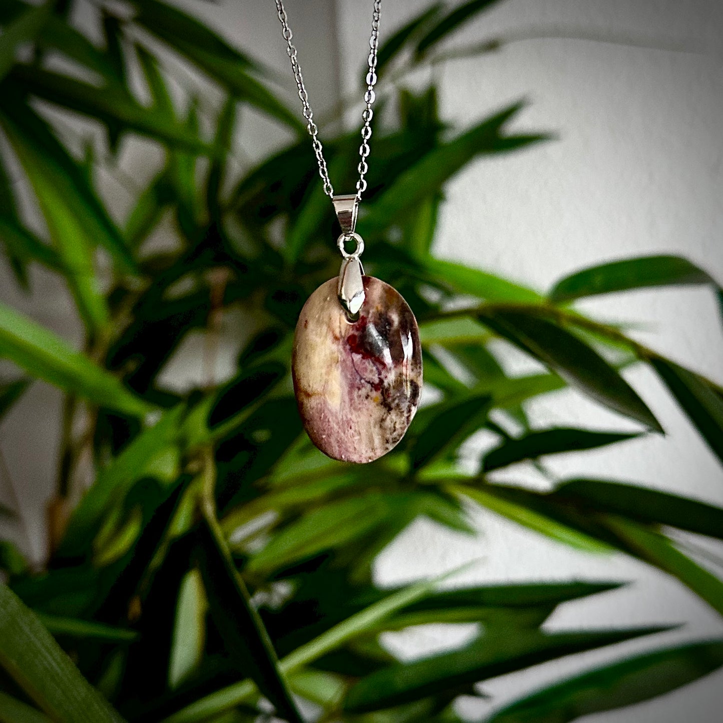 Versteend hout kettinghangers - zilver