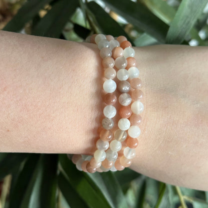 Maansteen mix armband 6mm flashy!