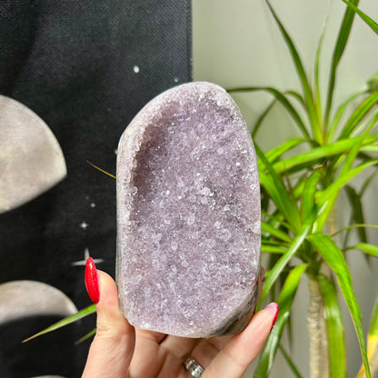 Diverse amethist clusters