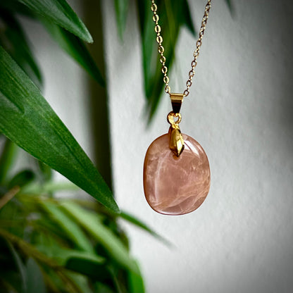 Lichte maansteen kettinghangers - goud