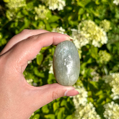 Groene maansteen handsteen #192