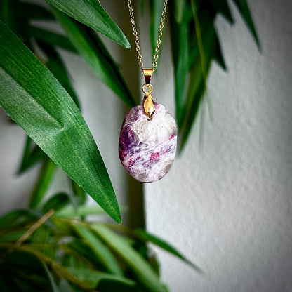 Lepidoliet kettinghangers - goud