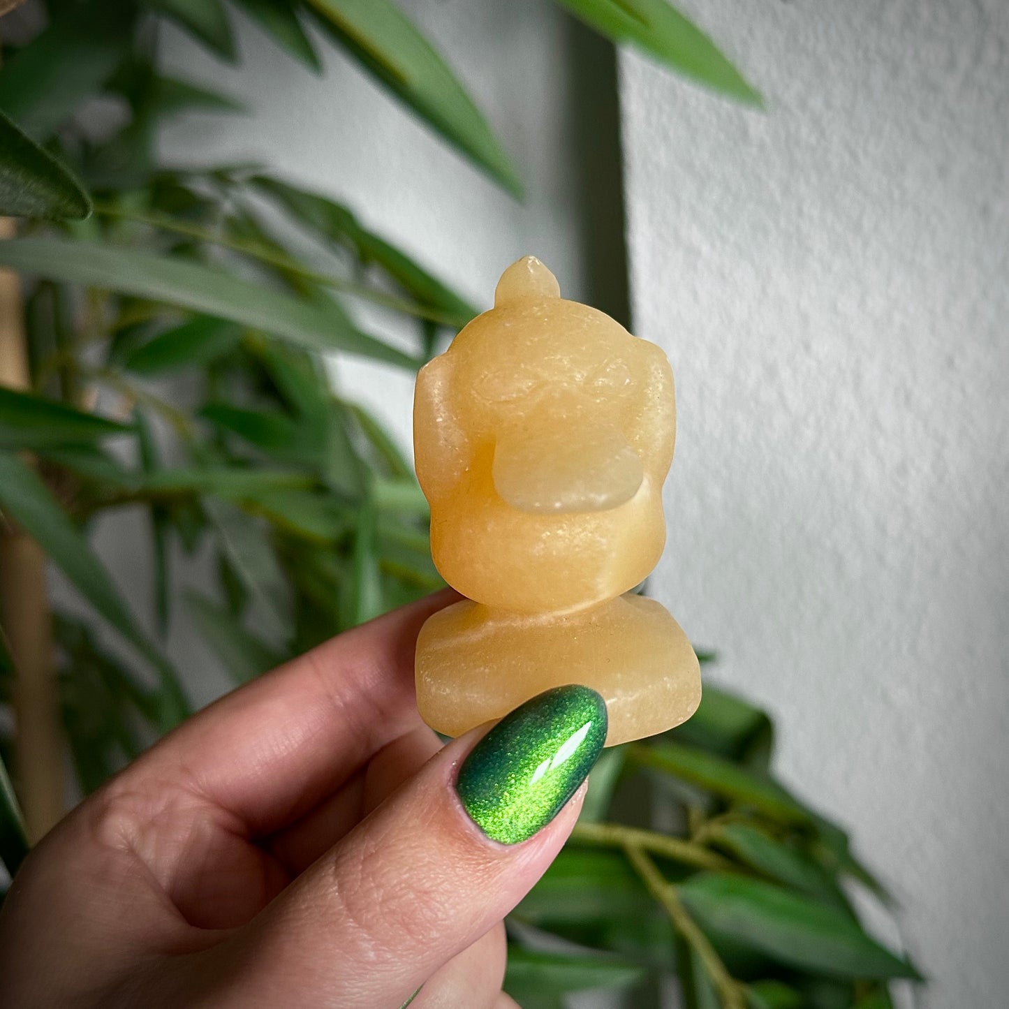 Pokémon carving - Psyduck