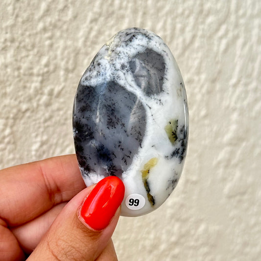 Dendriet agaat handstenen