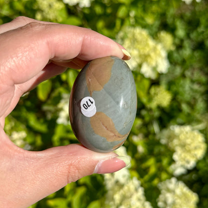 Polychroom jaspis handsteen #170