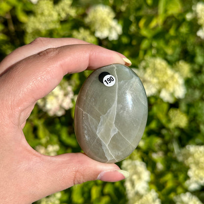 Groene maansteen handsteen #190