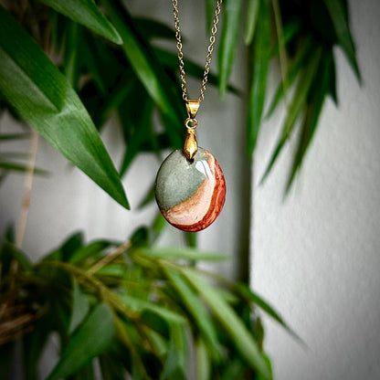 Polychroom jaspis kettinghangers - goud