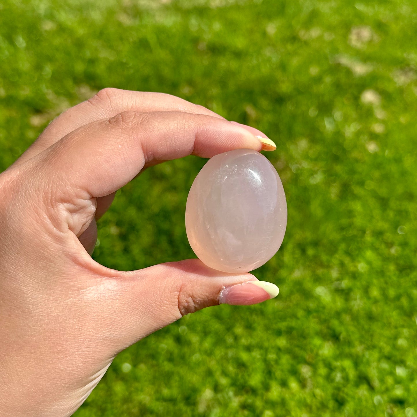 Rozenkwarts handsteen #29