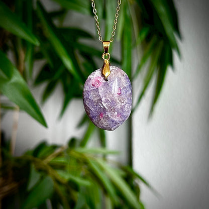 Lepidoliet kettinghangers - goud