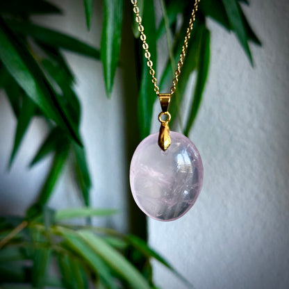 Rozenkwarts kettinghangers - goud