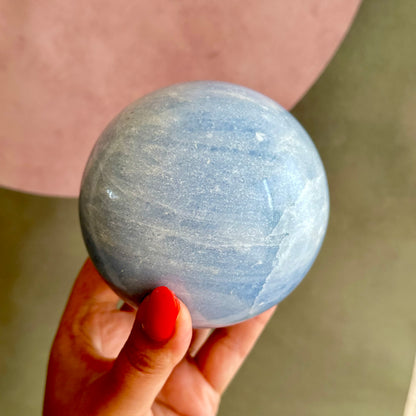 Blauwe calciet bol 1470