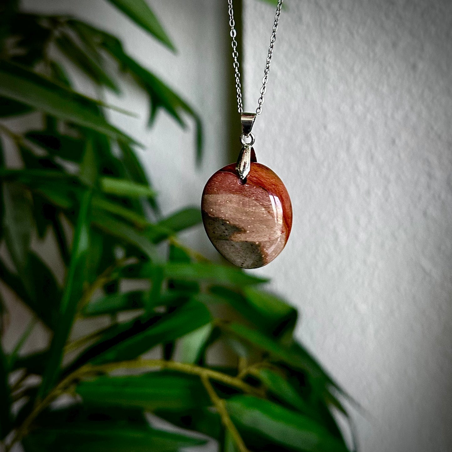 Polychroom jaspis kettinghangers - zilver