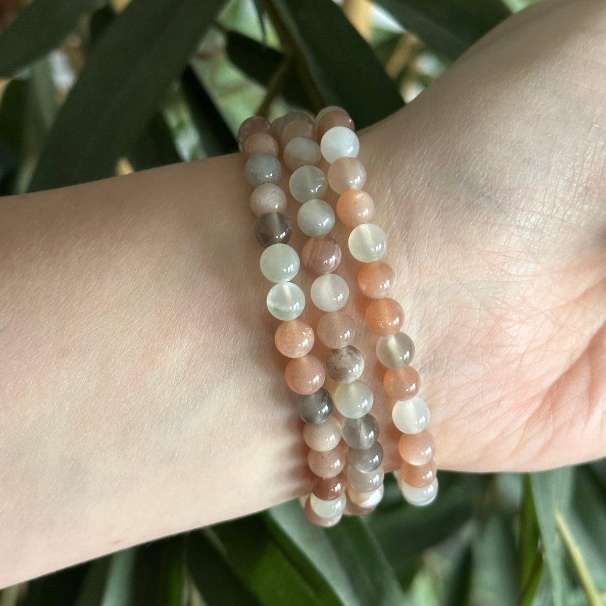 Maansteen mix armband 6mm flashy!