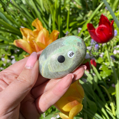 Groene maansteen handsteen #456