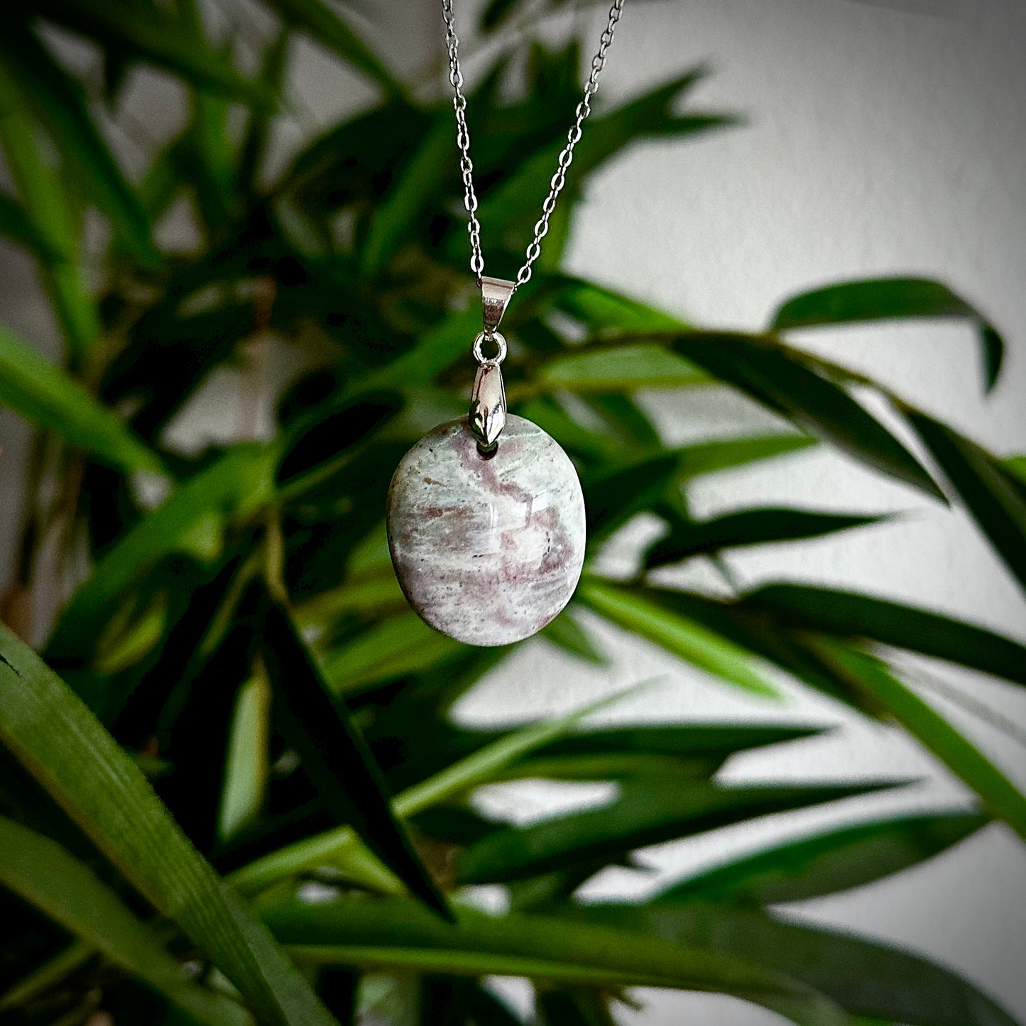 Versteend hout kettinghangers - zilver