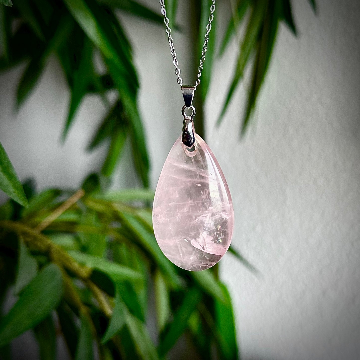 Rozenkwarts kettinghangers large