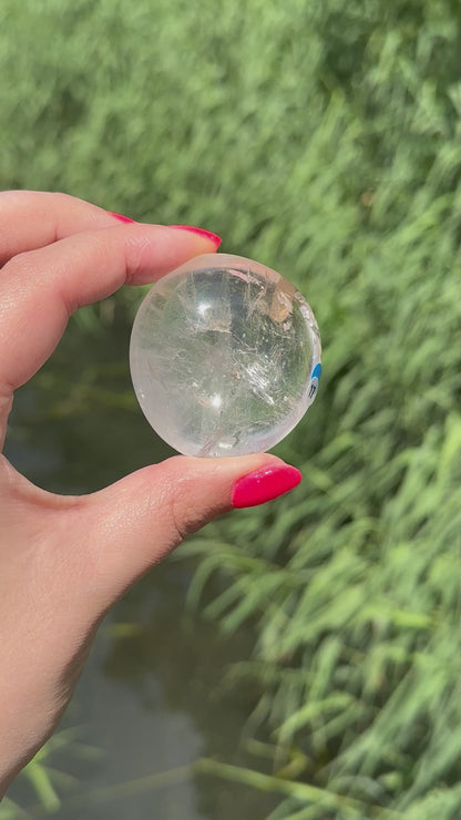 Bergkristal handsteen #17